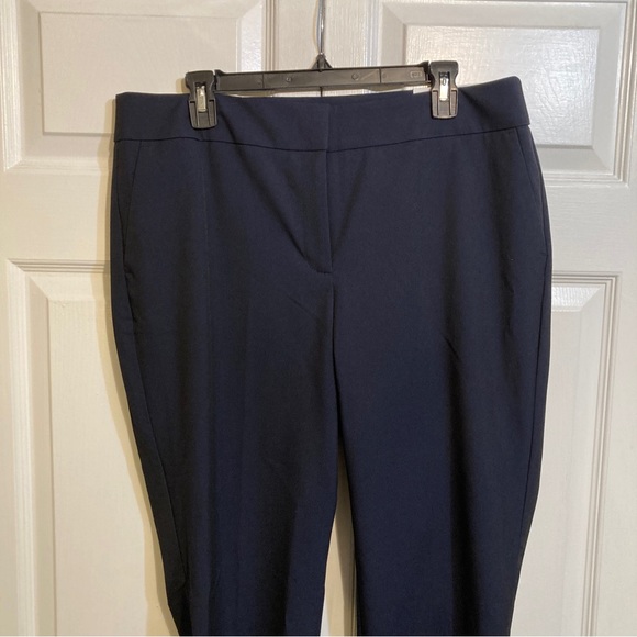 NWT Ann Taylor Pants Size 12 Modern Fit  Slim Through Hip & Thigh Blue - Picture 3 of 12